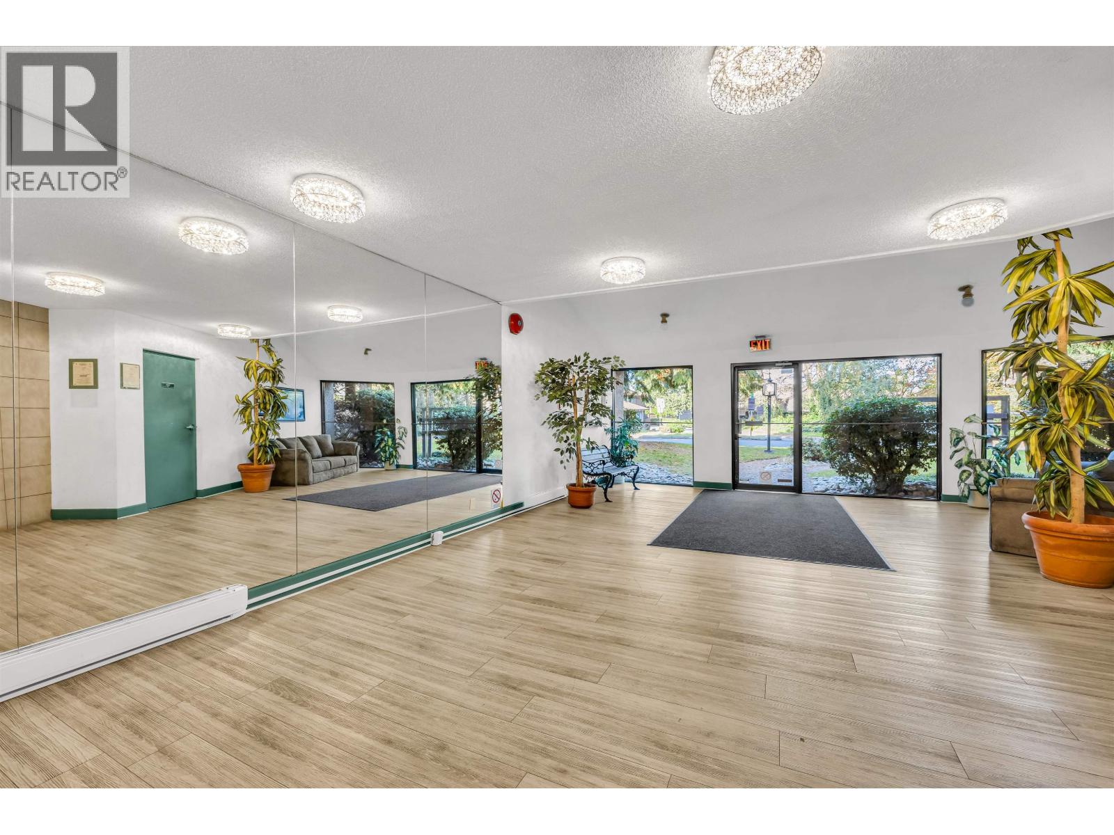 211 8640 CITATION DRIVE, Richmond