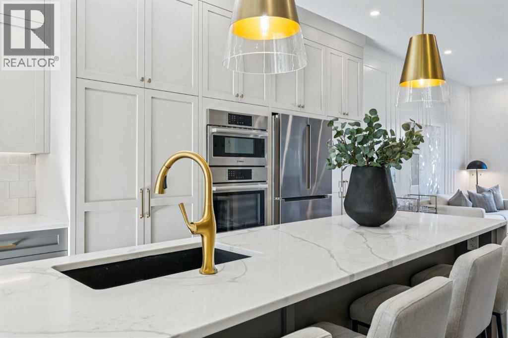 Single Family House for Sale in   Avenue NW Capitol Hill Calgary 