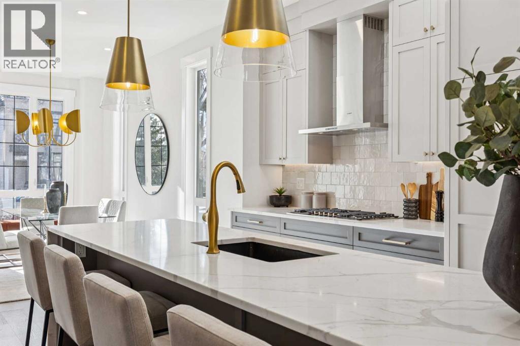 Single Family House for Sale in   Avenue NW Capitol Hill Calgary 