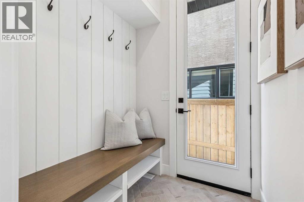 Single Family House for Sale in   Avenue NW Capitol Hill Calgary 