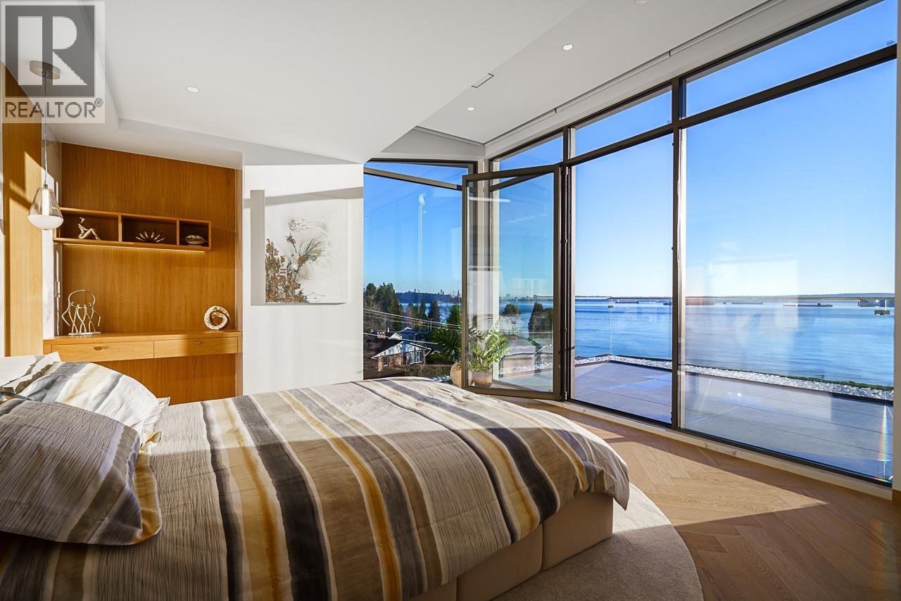 1405 28TH STREET, West Vancouver