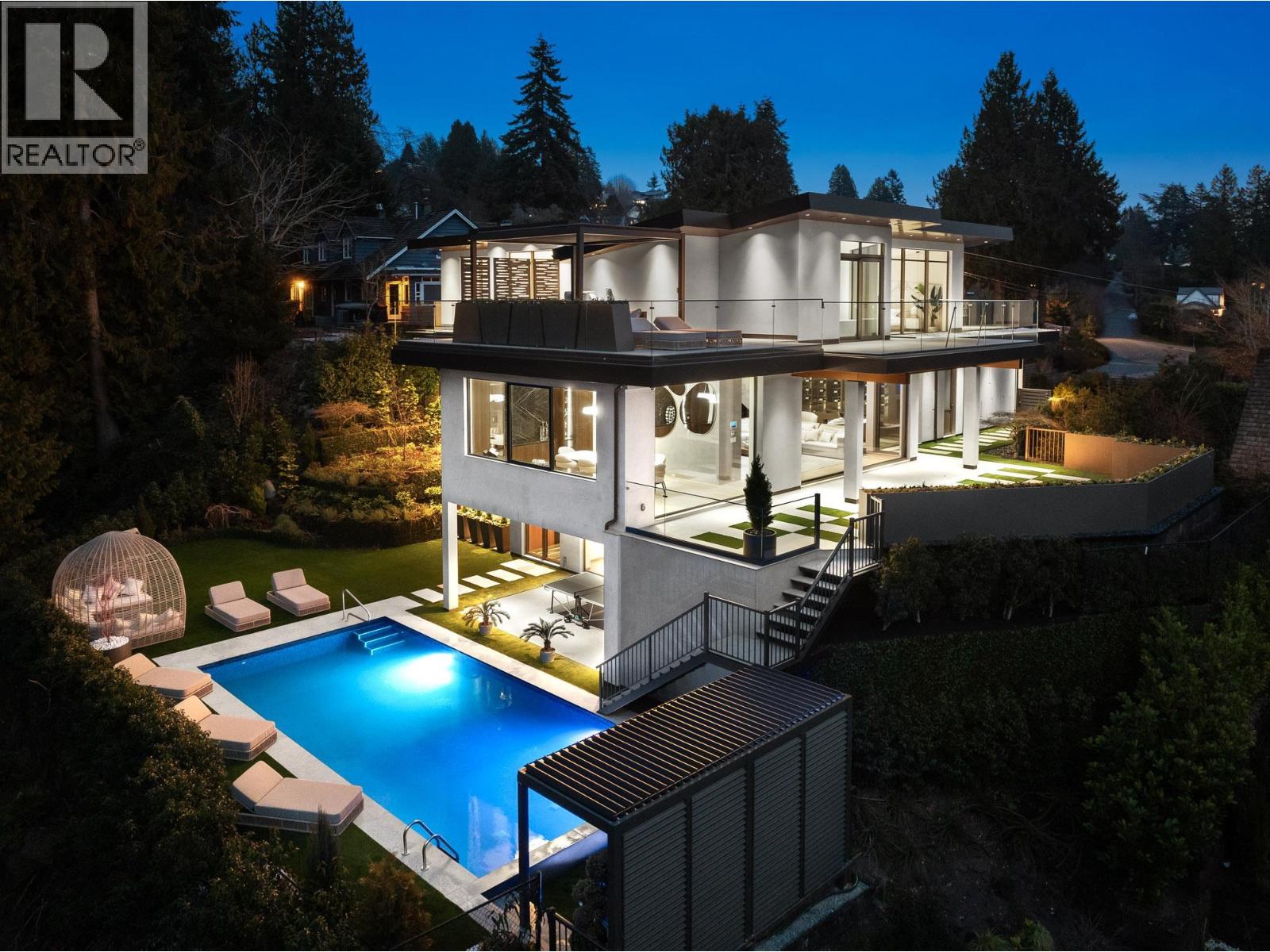 1405 28TH STREET, West Vancouver