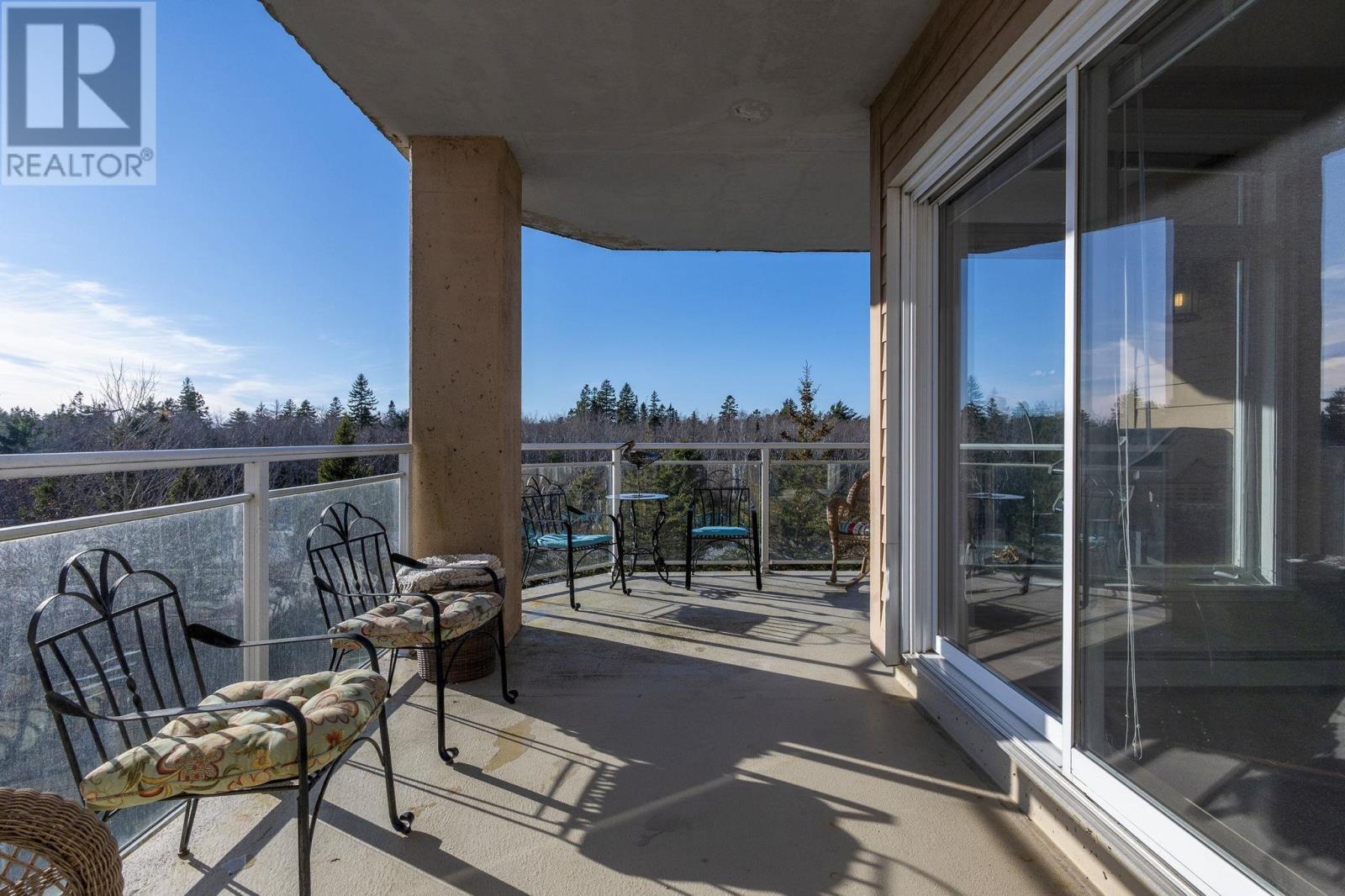 Property 21 of 49 of 304 202 Walter Havill Drive