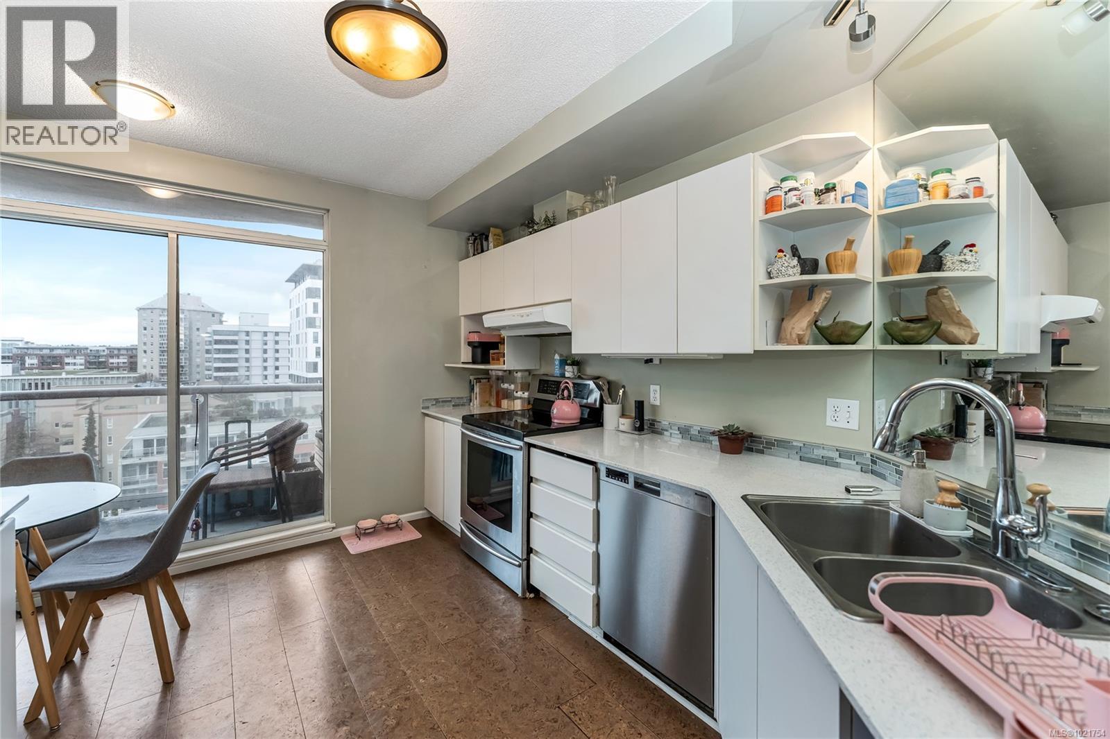 1004 1020 View Street, Victoria