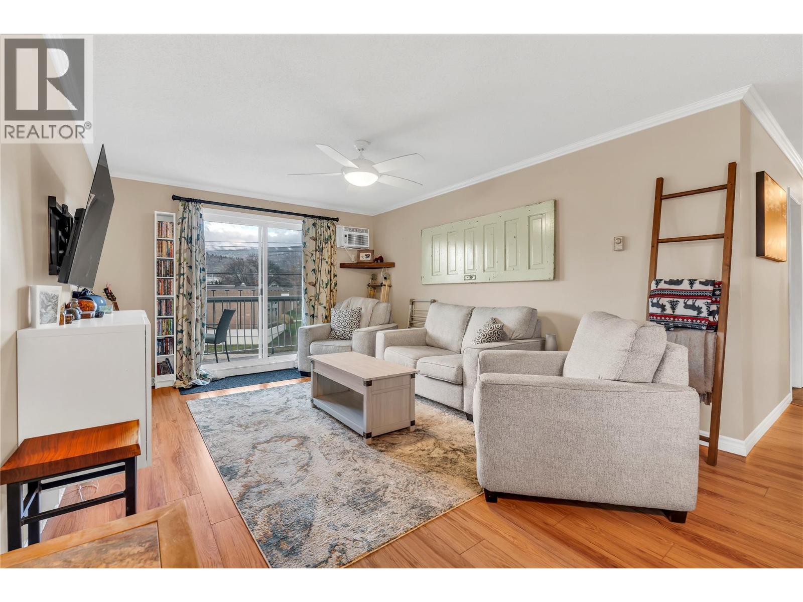 #312-803 FAIRVIEW Road, Penticton