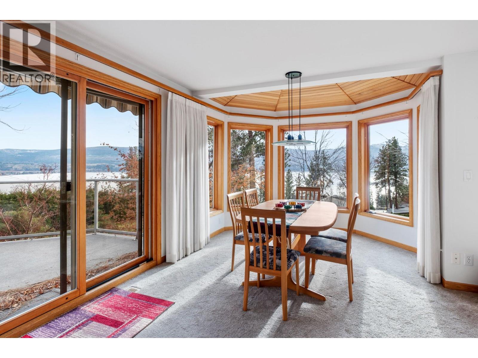  707 Brookfield Court, West Kelowna