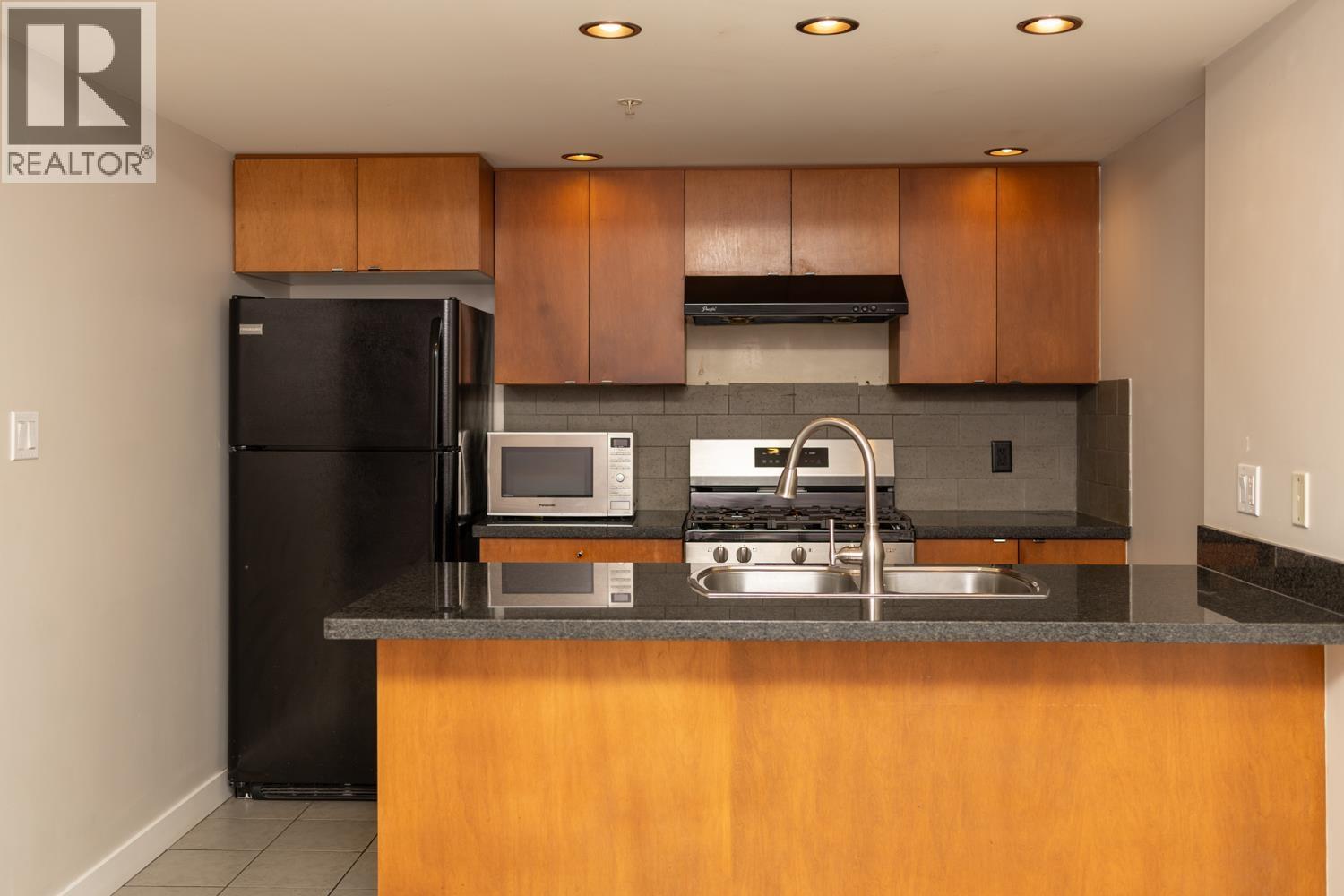 #1708-9133 HEMLOCK Drive, Richmond