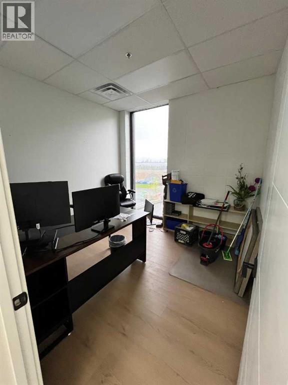 Office for Sale in    Avenue NE McCall Calgary 