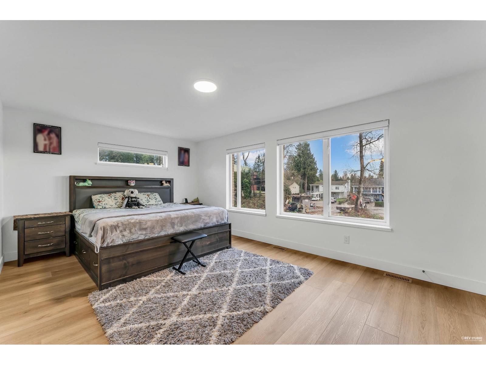 1 12585 104A AVENUE, Surrey