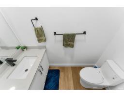 1 12585 104a Avenue, Surrey, BC V3V0G7 Photo 15