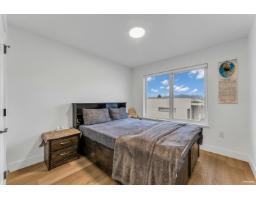 1 12585 104a Avenue, Surrey, BC V3V0G7 Photo 20