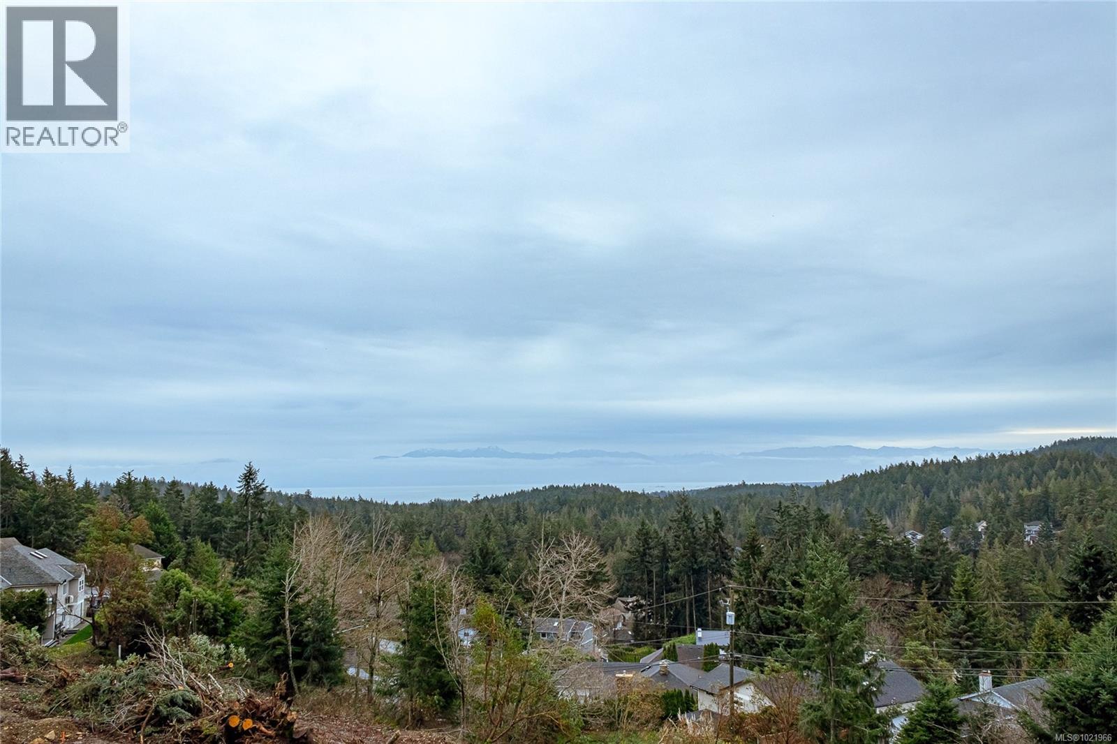 3546 Sun Estate, Langford