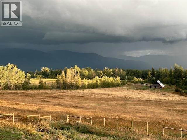  100 Lidstone Road, Salmon Arm