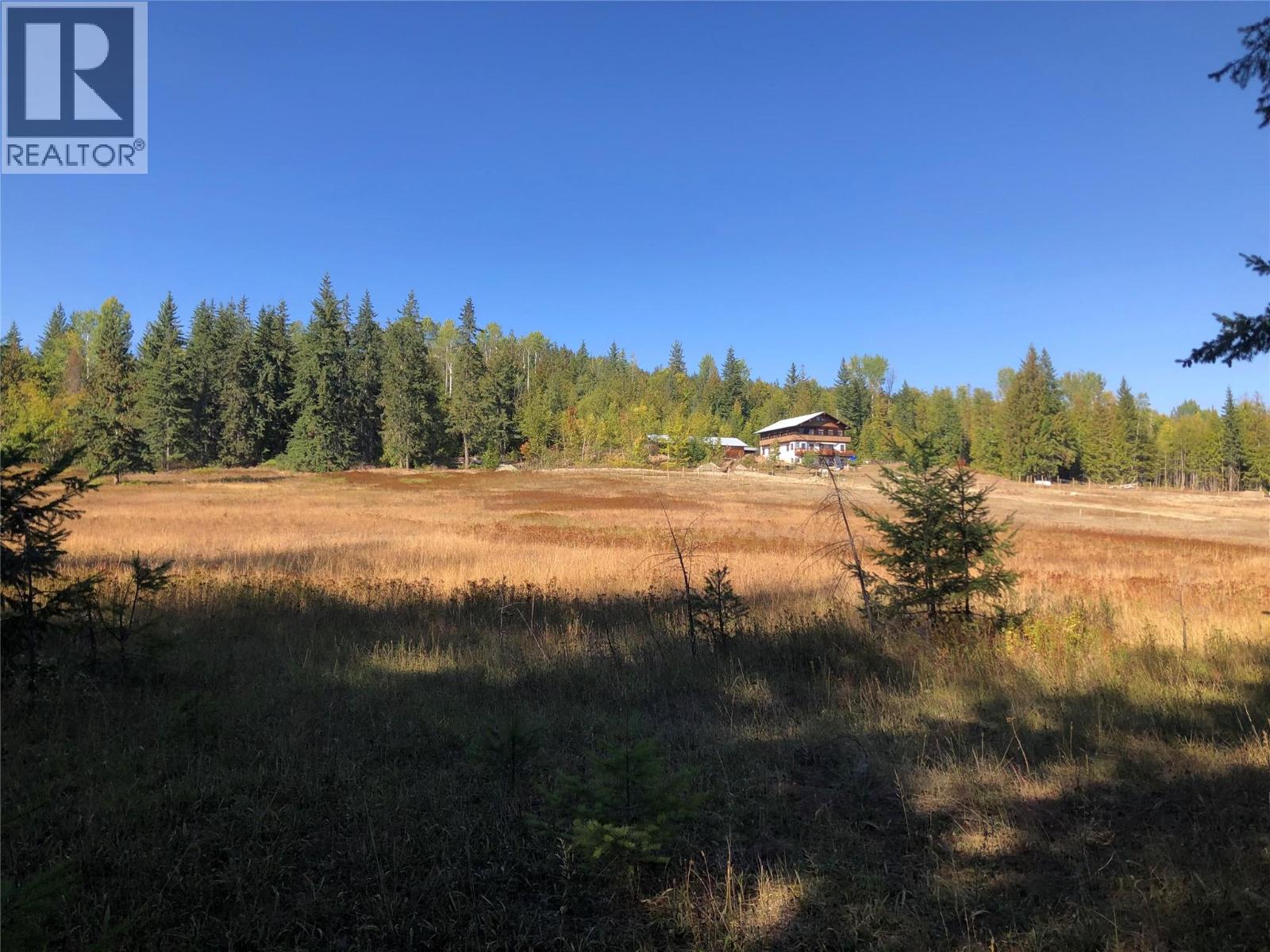  100 Lidstone Road, Salmon Arm