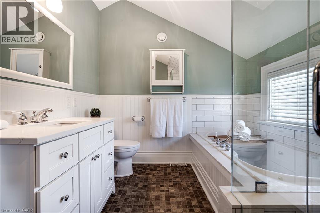 849 BEACH BOULEVARD - 31