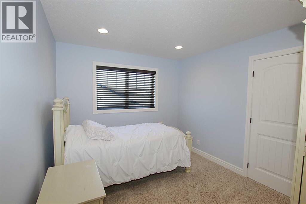 6 Laurel Close, Sylvan Lake