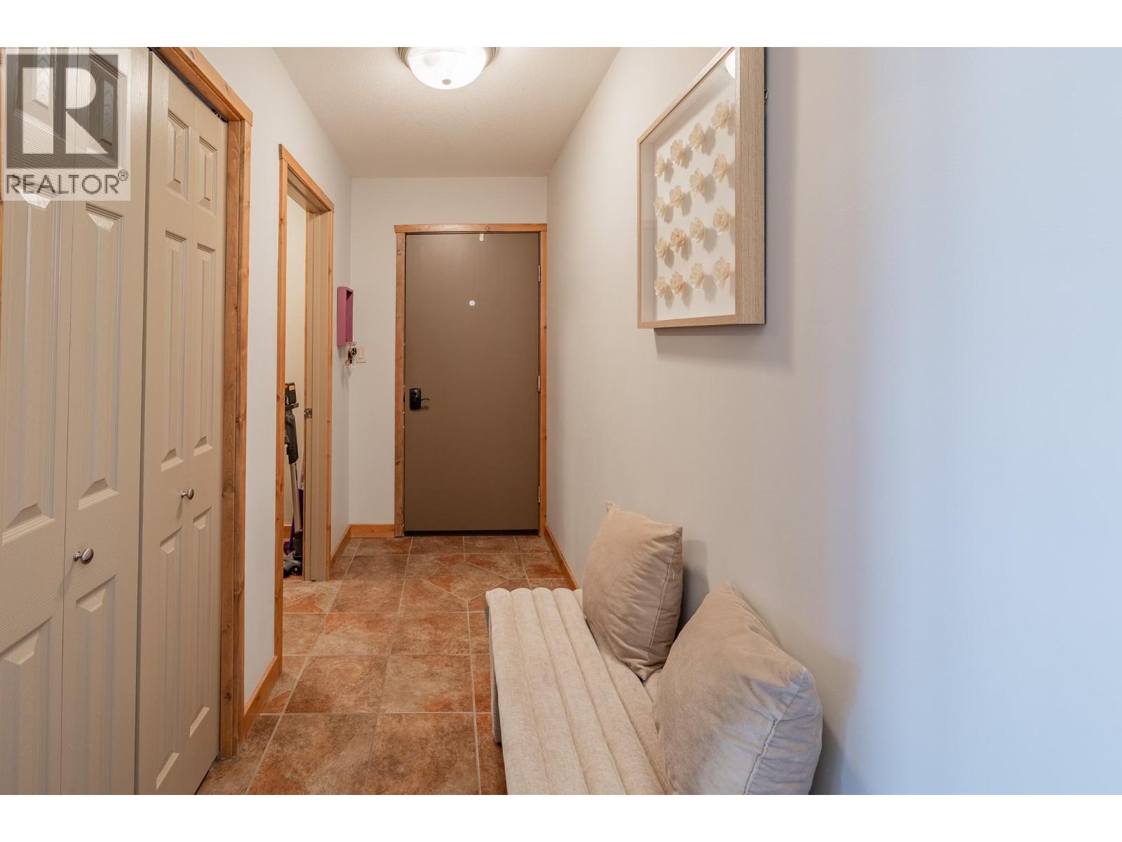 519 13th Street Unit# 4, Invermere