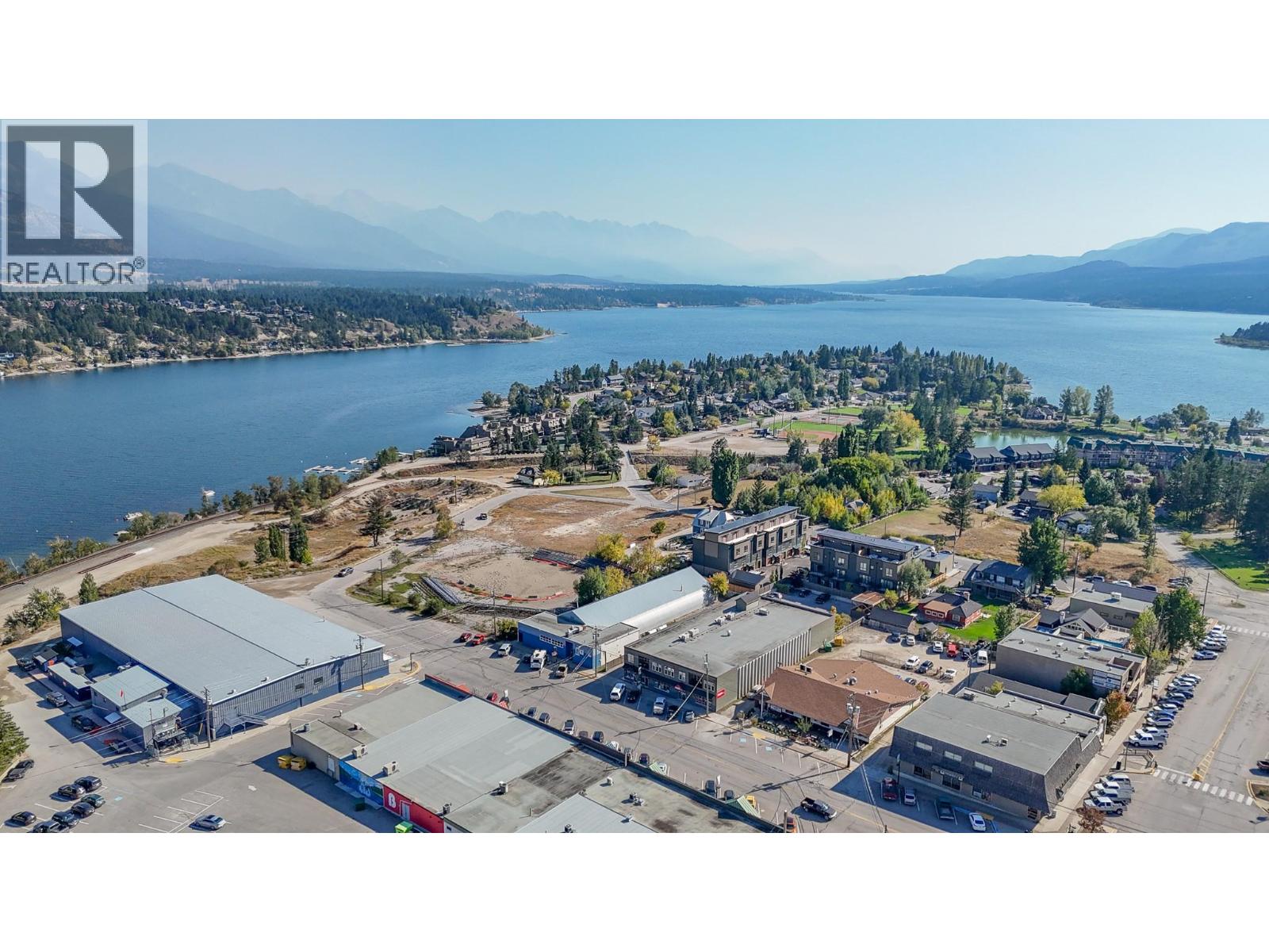 519 13th Street Unit# 4, Invermere