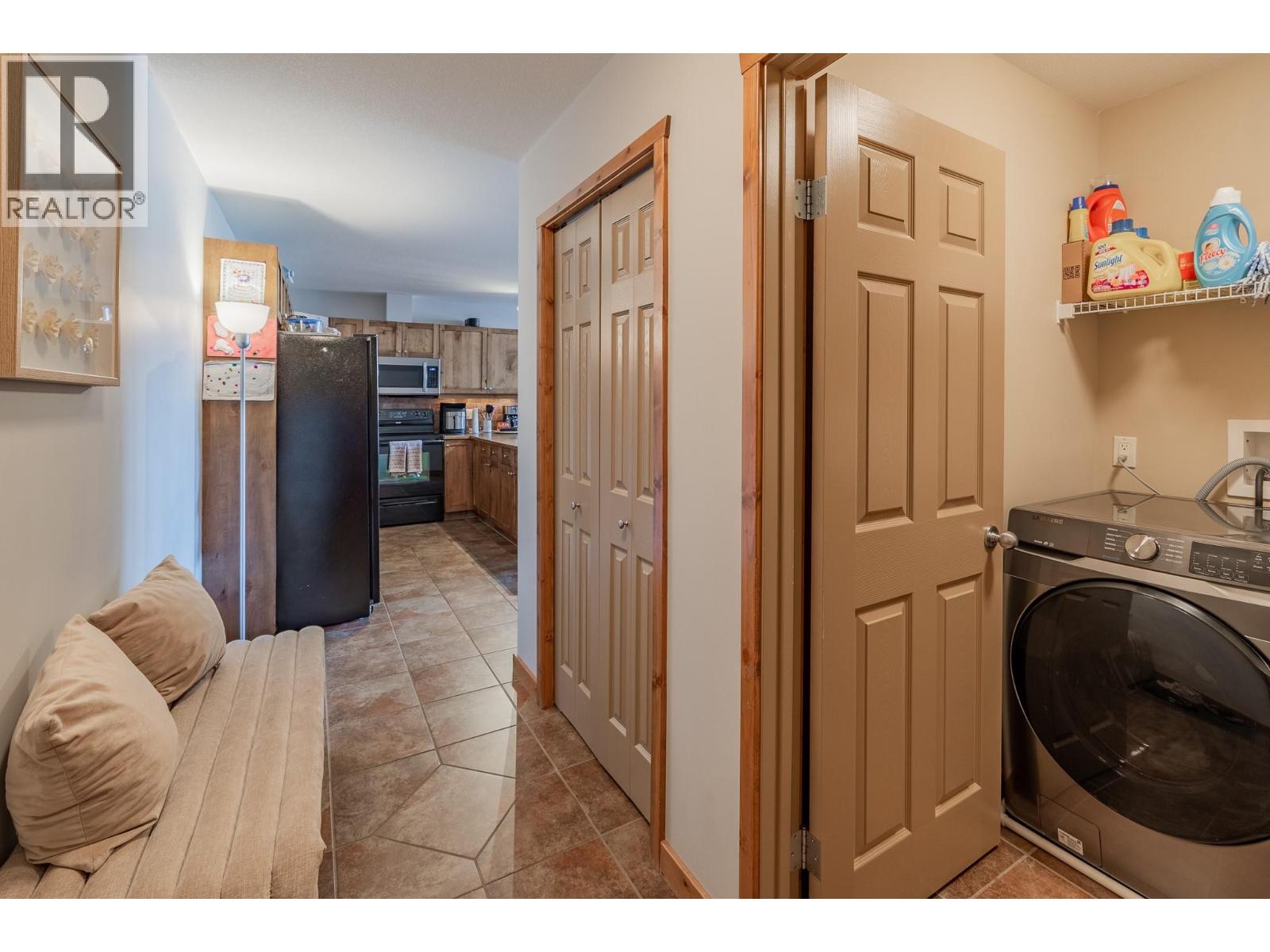 519 13th Street Unit# 4, Invermere