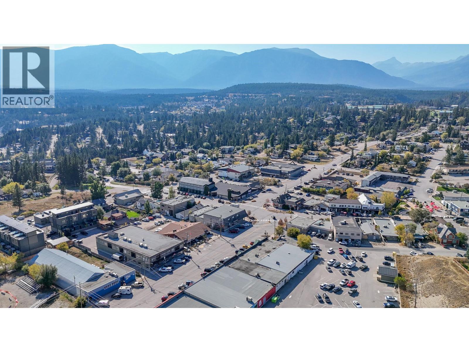 519 13th Street Unit# 4, Invermere