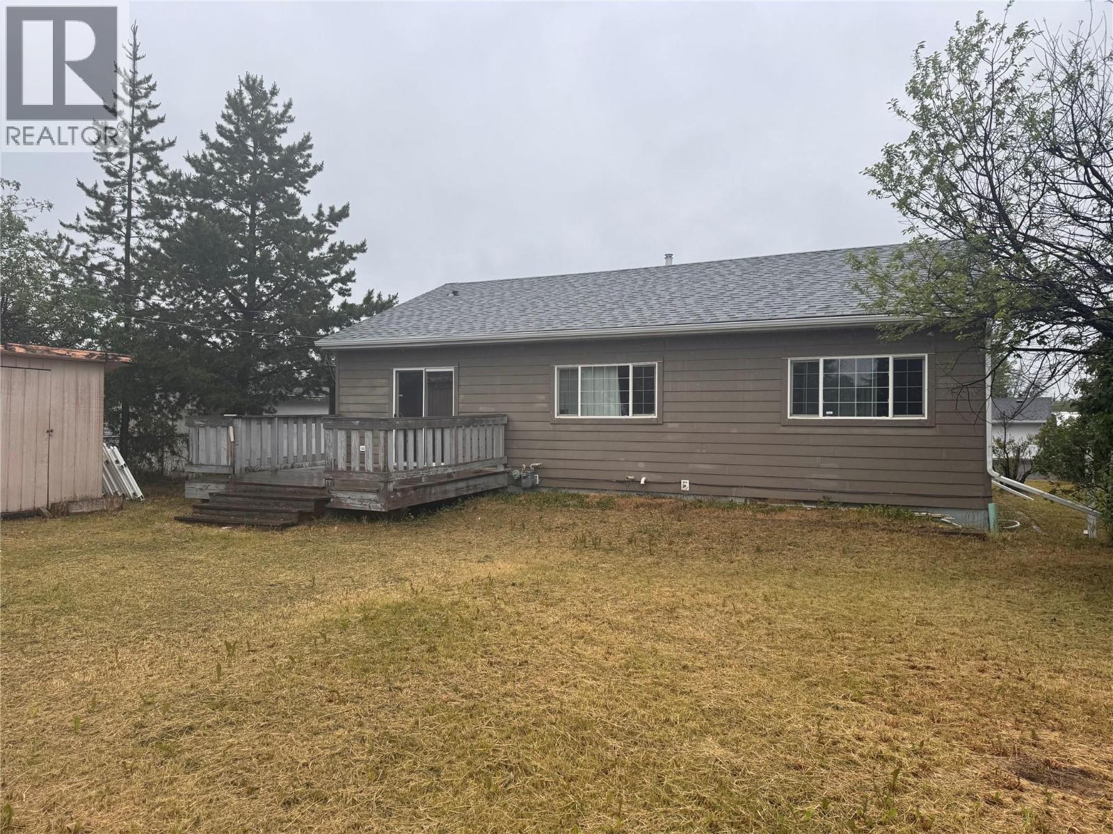 1901 109 Avenue, Dawson Creek