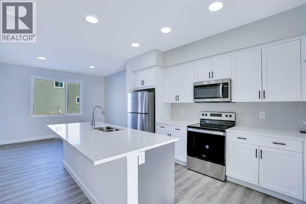 Single Family House for Sale in  Savoy Landing SE Rangeview Calgary 