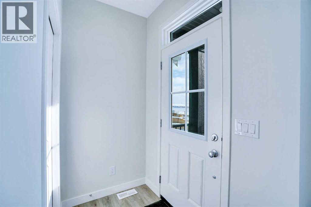 Single Family House for Sale in  Savoy Landing SE Rangeview Calgary 