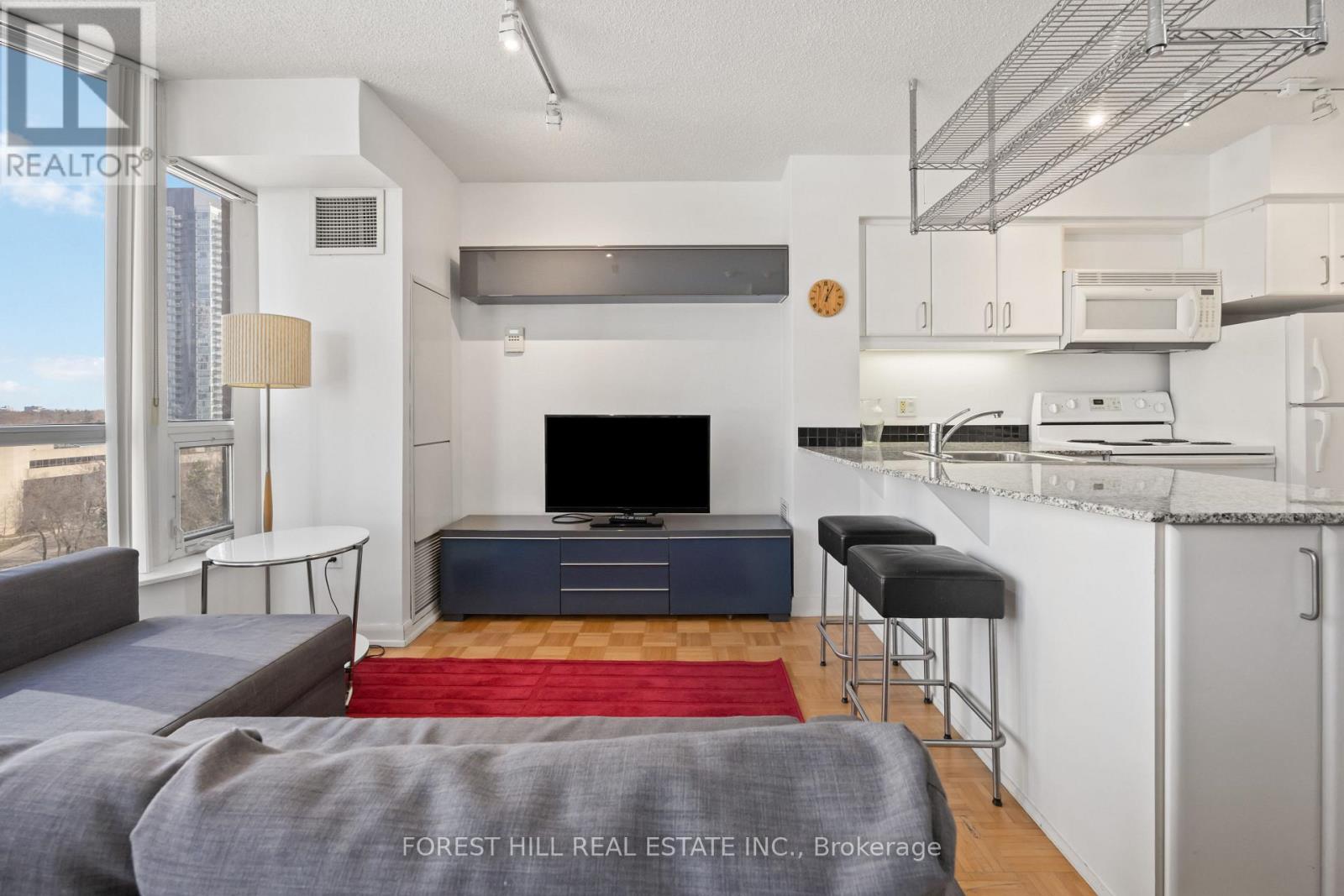 909 - 33 SHEPPARD AVENUE E - Photo 2 of 12, Toronto (Willowdale East), Ontario