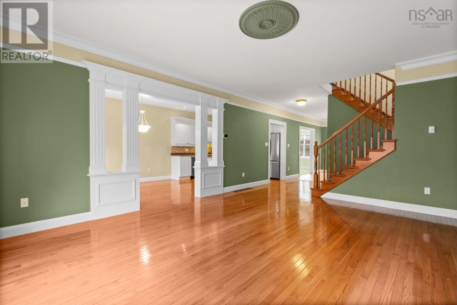 Property 8 of 49 of 52 Greenside Lane