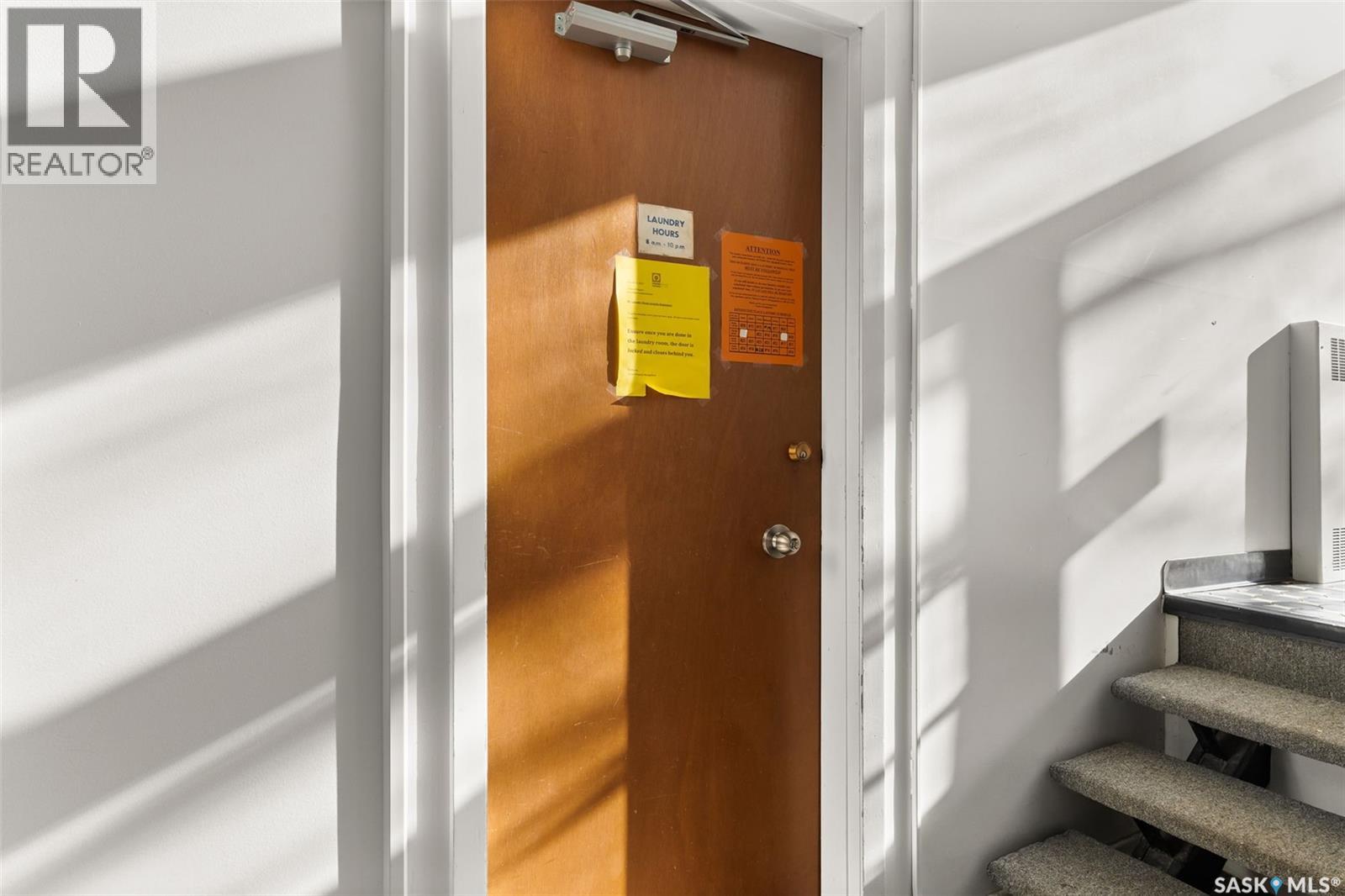 Single Family House Low rise for Sale in   Rae STREET Regina 