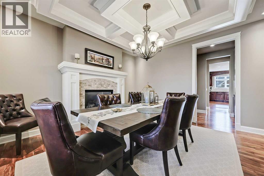 Single Family House for Sale in   Avenue SW Altadore Calgary 