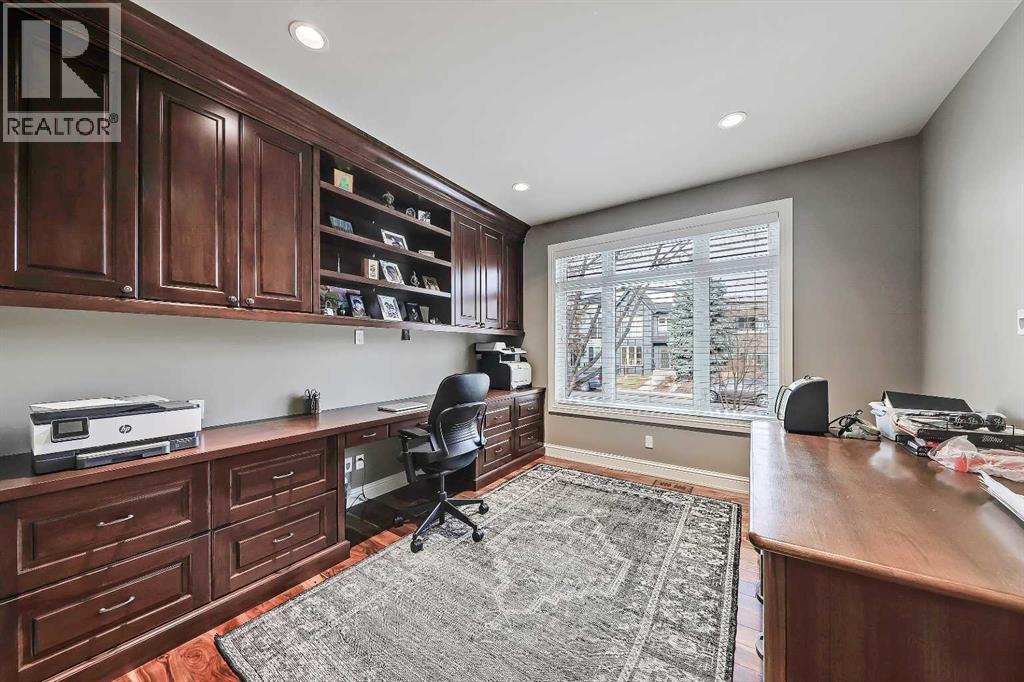 Single Family House for Sale in   Avenue SW Altadore Calgary 