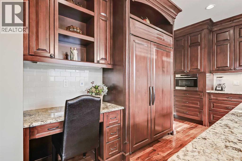 Single Family House for Sale in   Avenue SW Altadore Calgary 