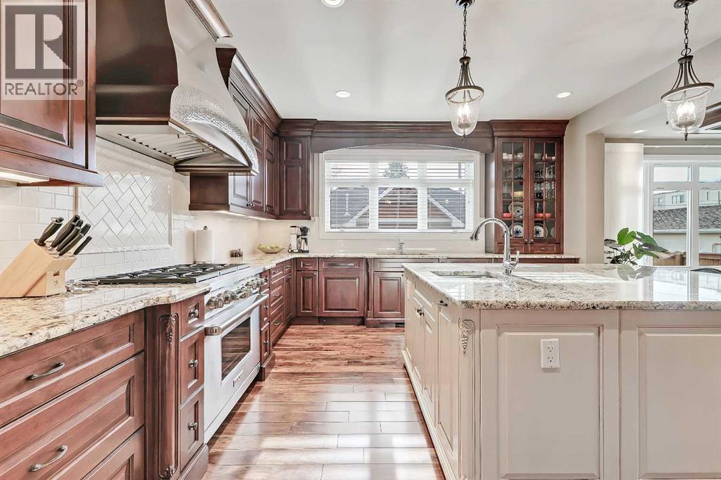 Single Family House for Sale in   Avenue SW Altadore Calgary 