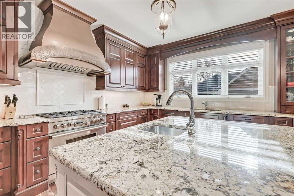 Single Family House for Sale in   Avenue SW Altadore Calgary 