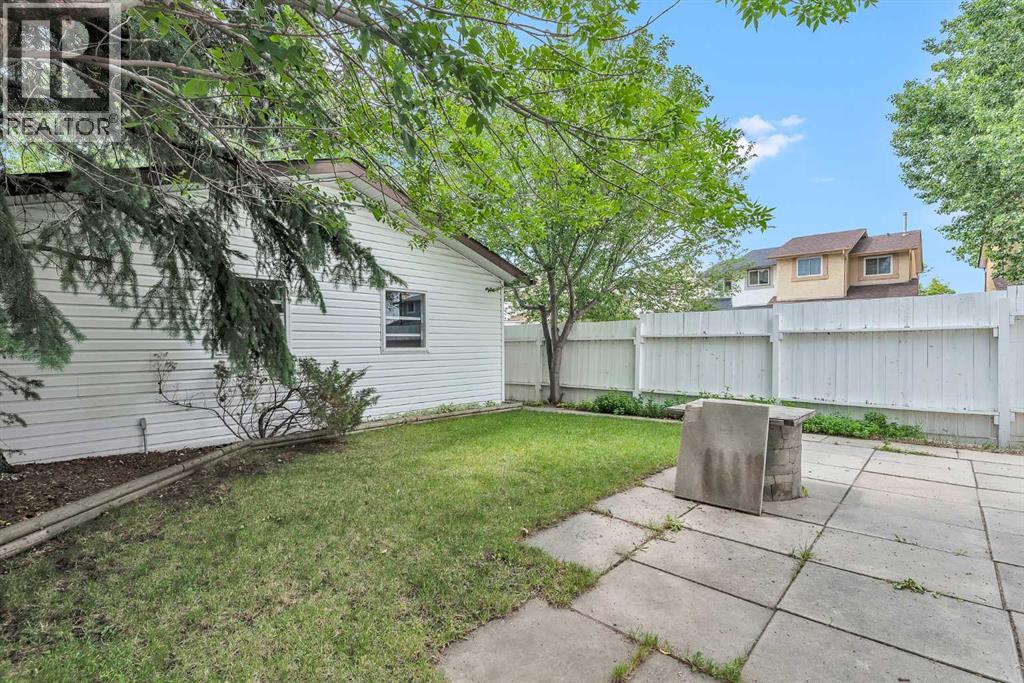 Single Family House Bungalow for Sale in  Pinemeadow Road NE Pineridge Calgary 