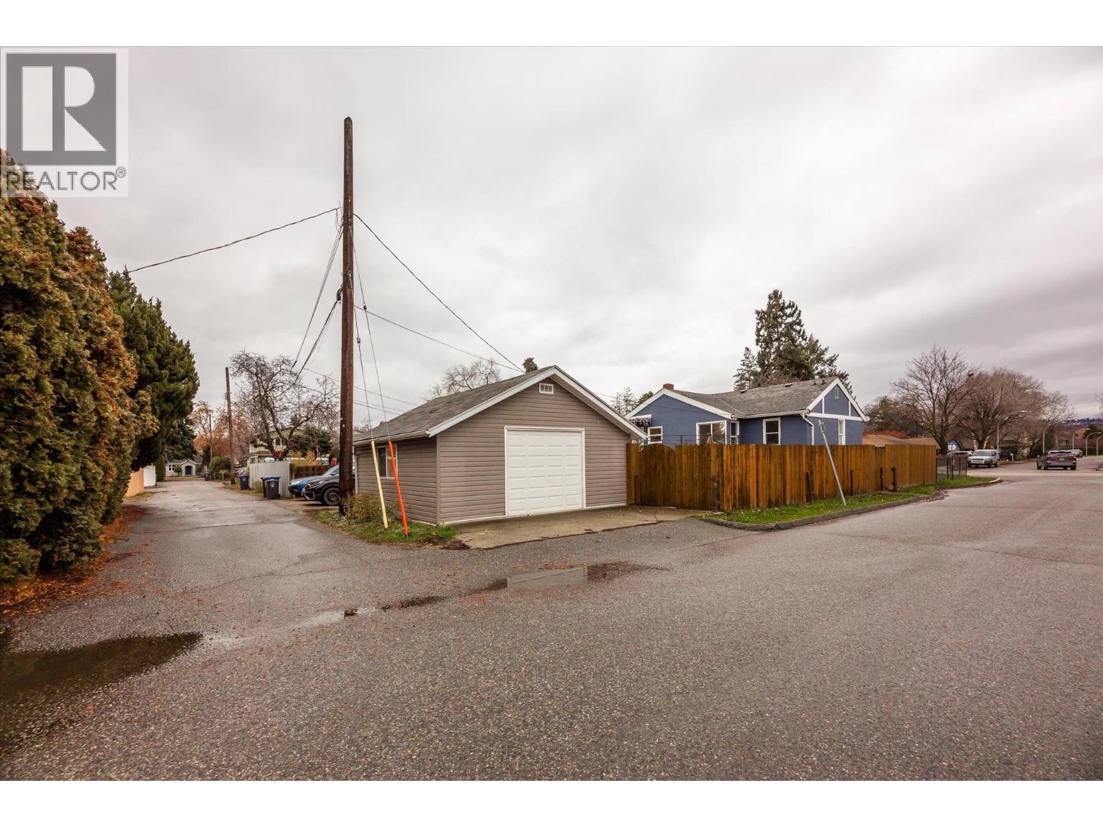  2405 Pandosy Street, Kelowna