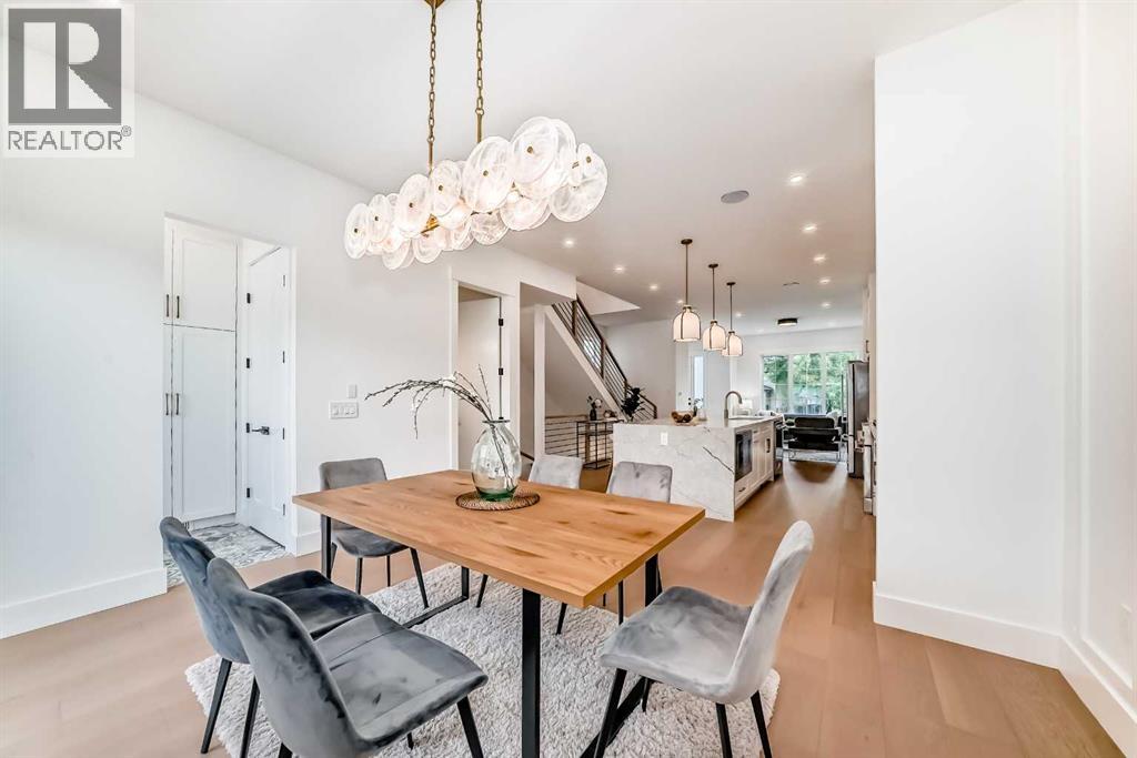 Single Family House for Sale in   Avenue SW North Glenmore Park Calgary 