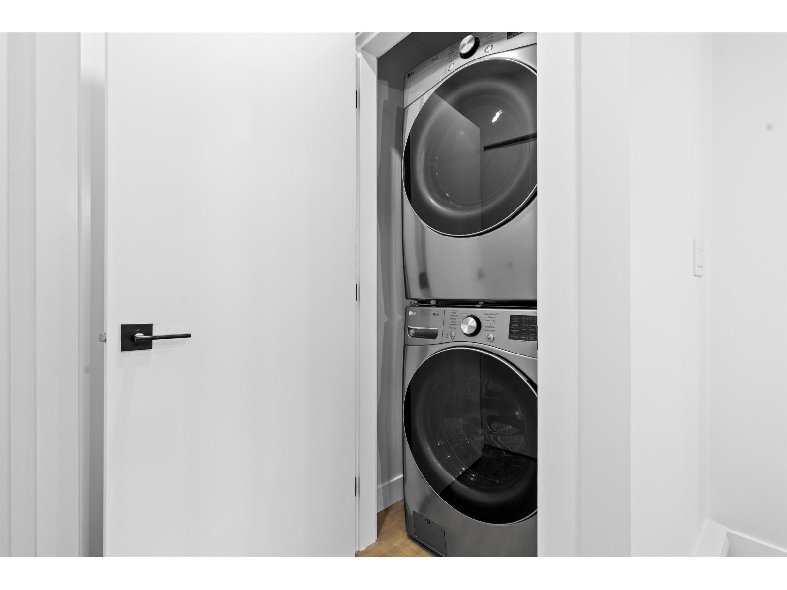 201 15353 17 AVENUE, Surrey