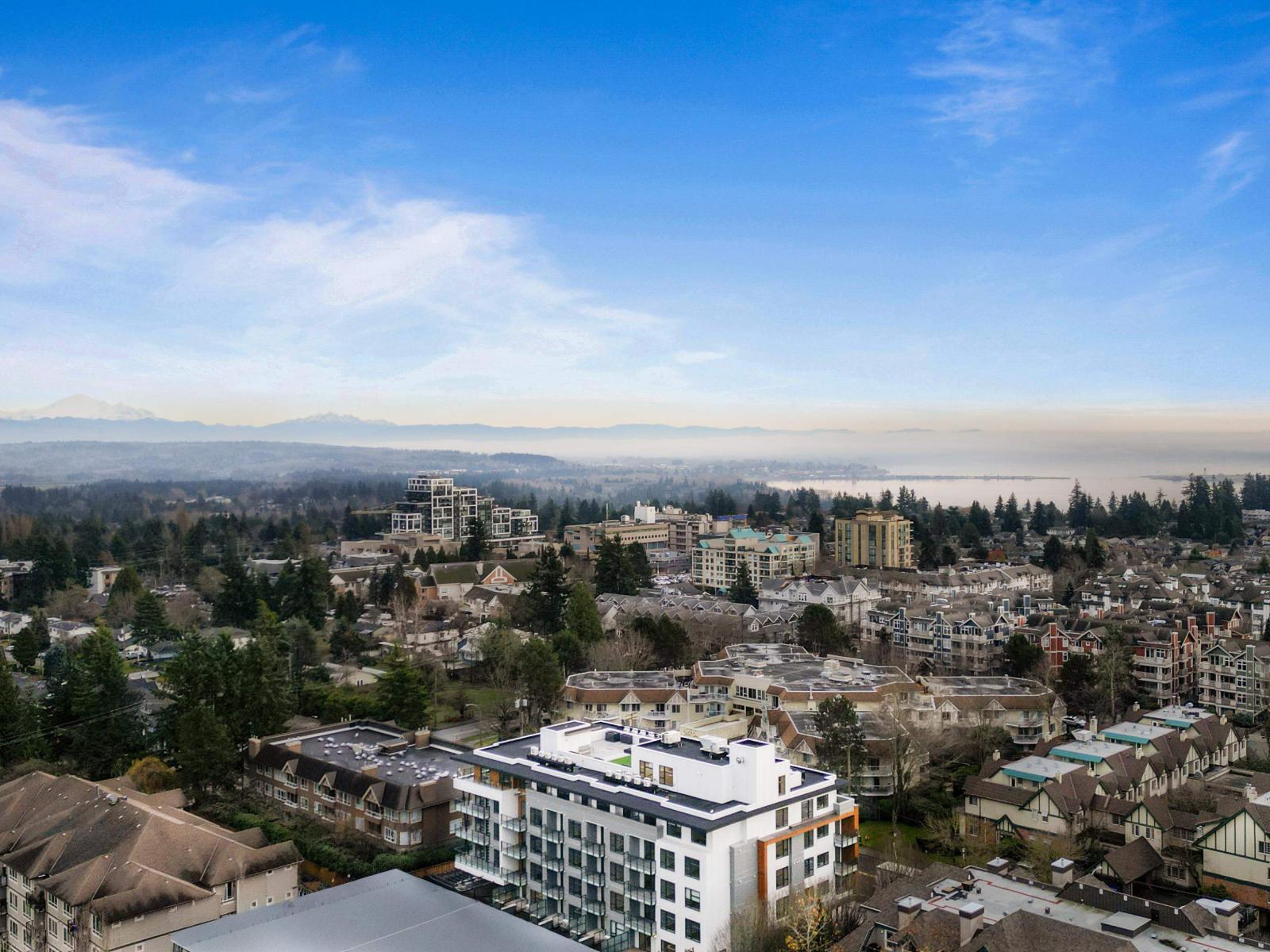 201 15353 17 AVENUE, Surrey