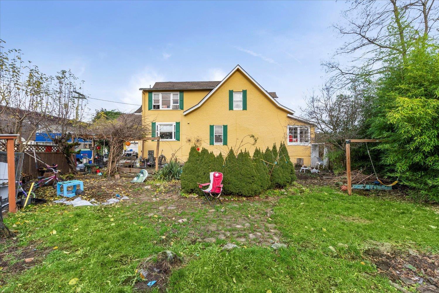 9665 WILLIAMS STREET, Chilliwack Proper East, Chilliwack