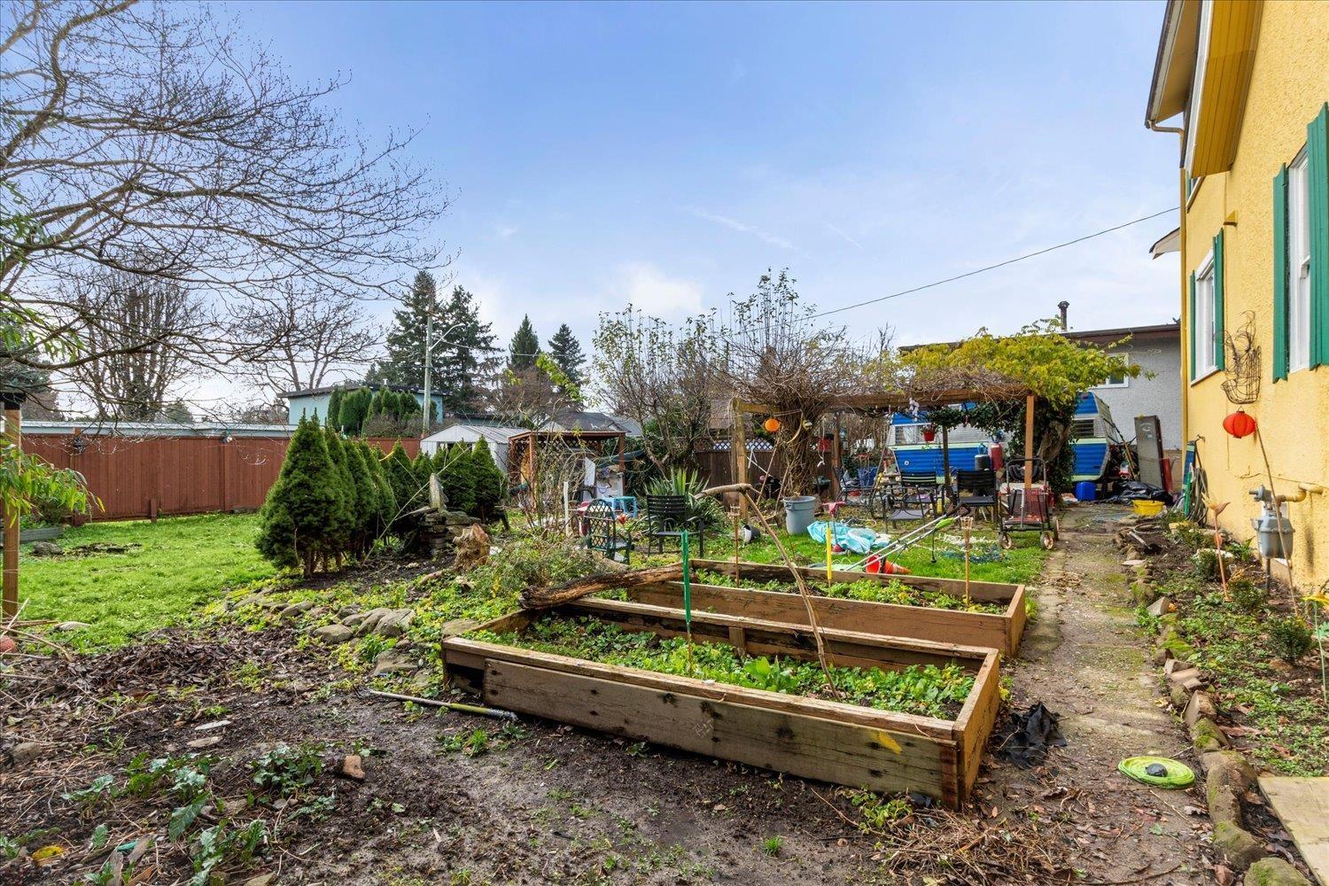 9665 WILLIAMS STREET, Chilliwack Proper East, Chilliwack