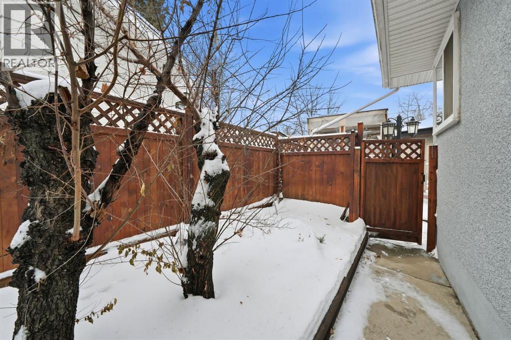 52 Fern Road, Red Deer