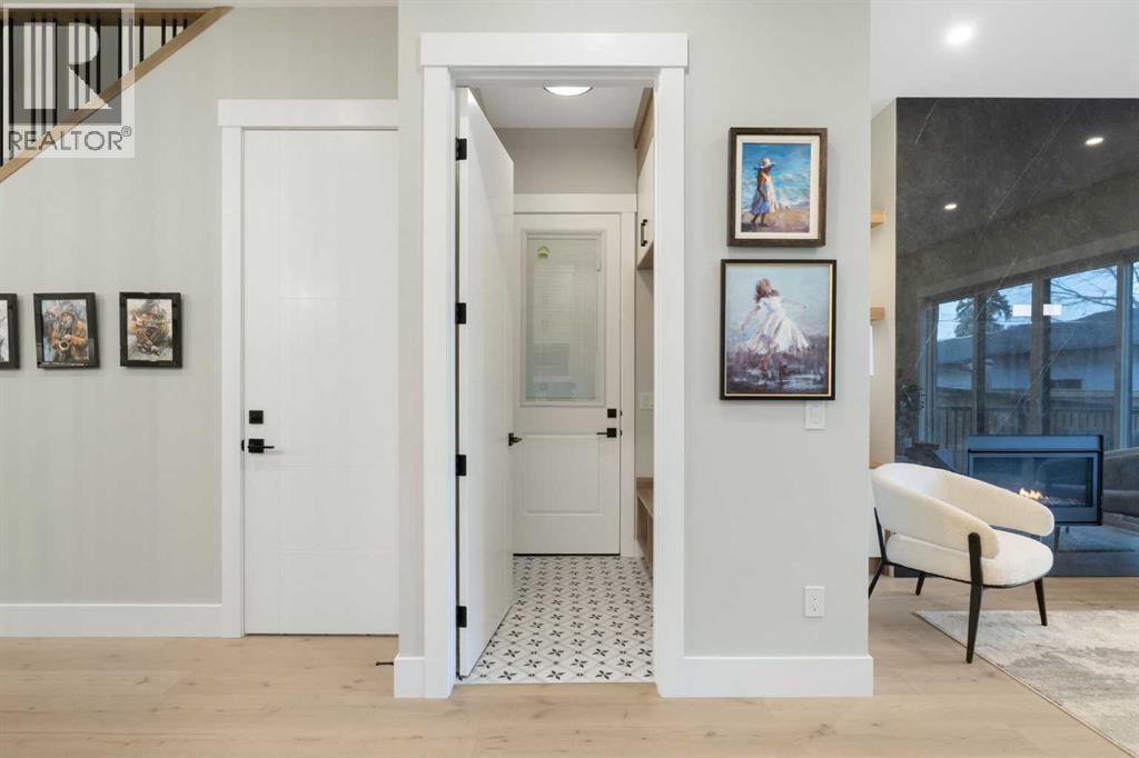 Single Family House for Sale in   Street SW Killarney/Glengarry Calgary 