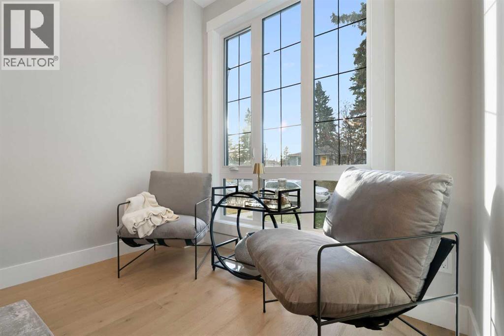 Single Family House for Sale in   Street SW Killarney/Glengarry Calgary 