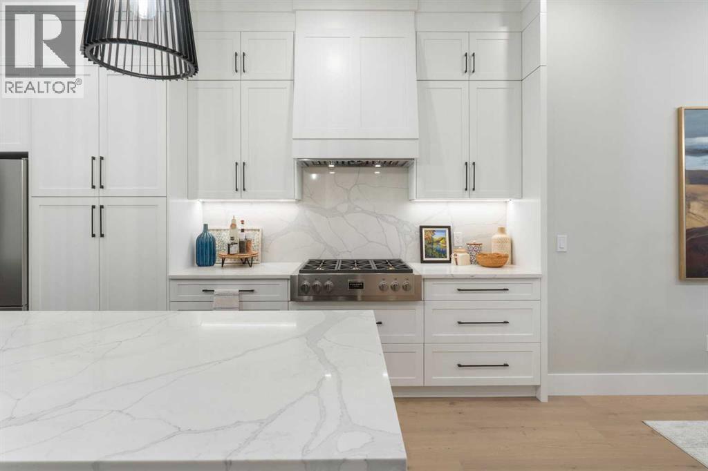 Single Family House for Sale in   Street SW Killarney/Glengarry Calgary 