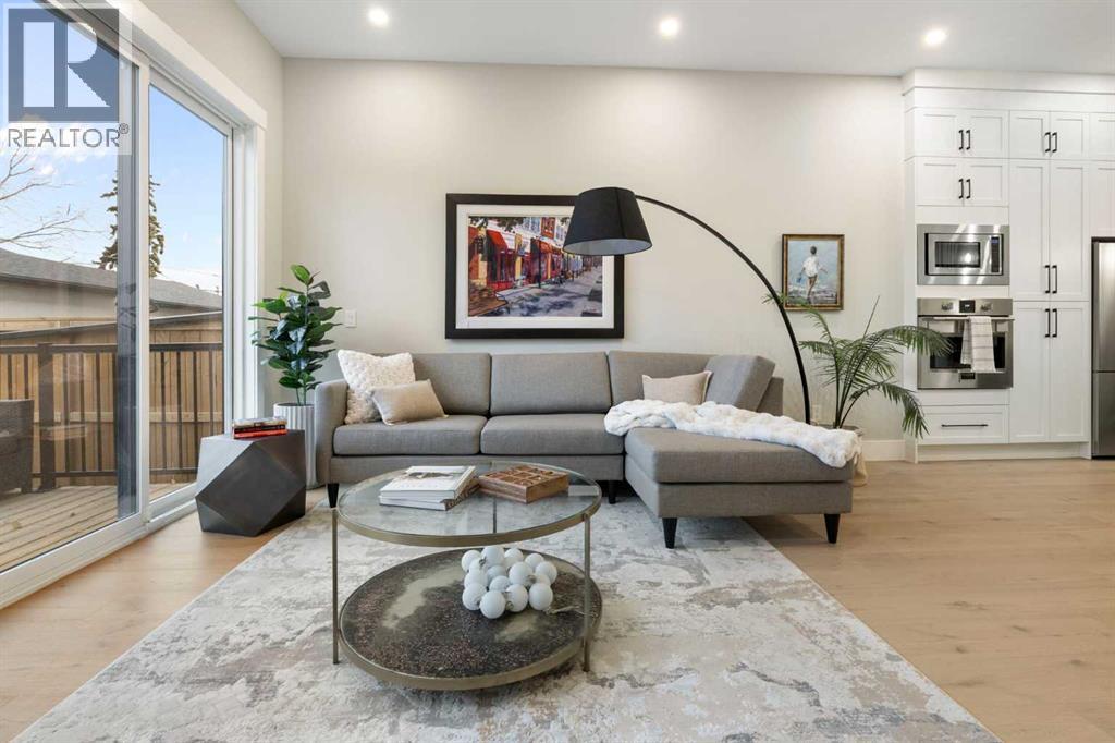 Single Family House for Sale in   Street SW Killarney/Glengarry Calgary 