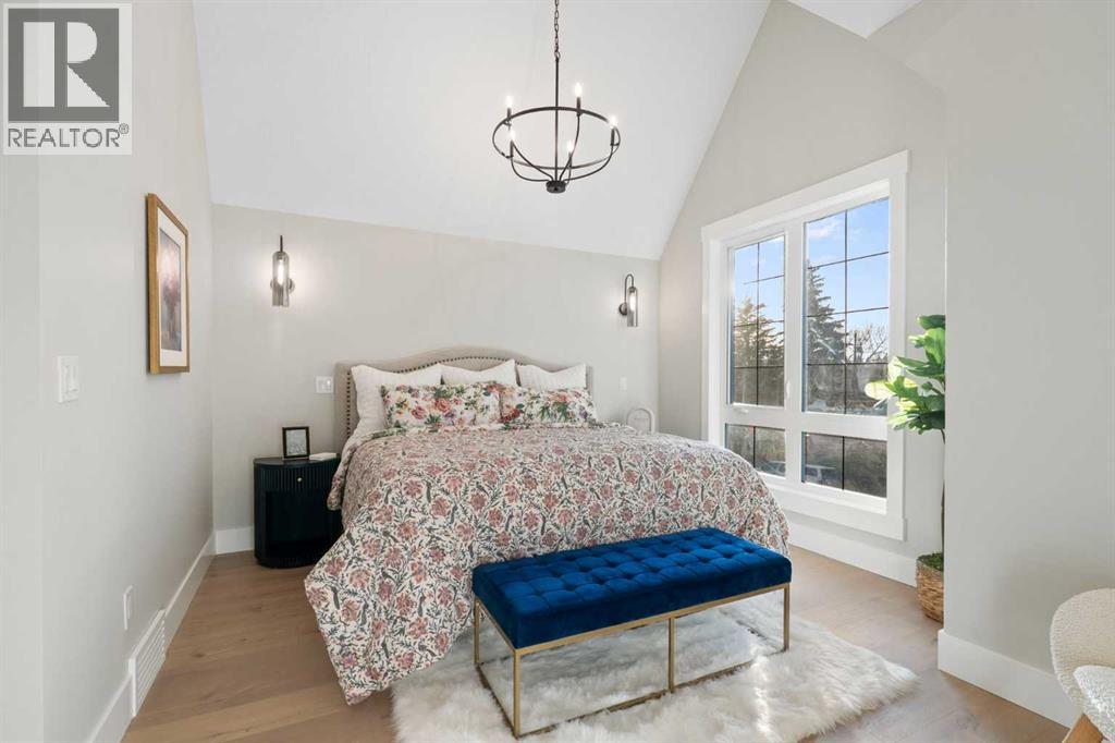 Single Family House for Sale in   Street SW Killarney/Glengarry Calgary 