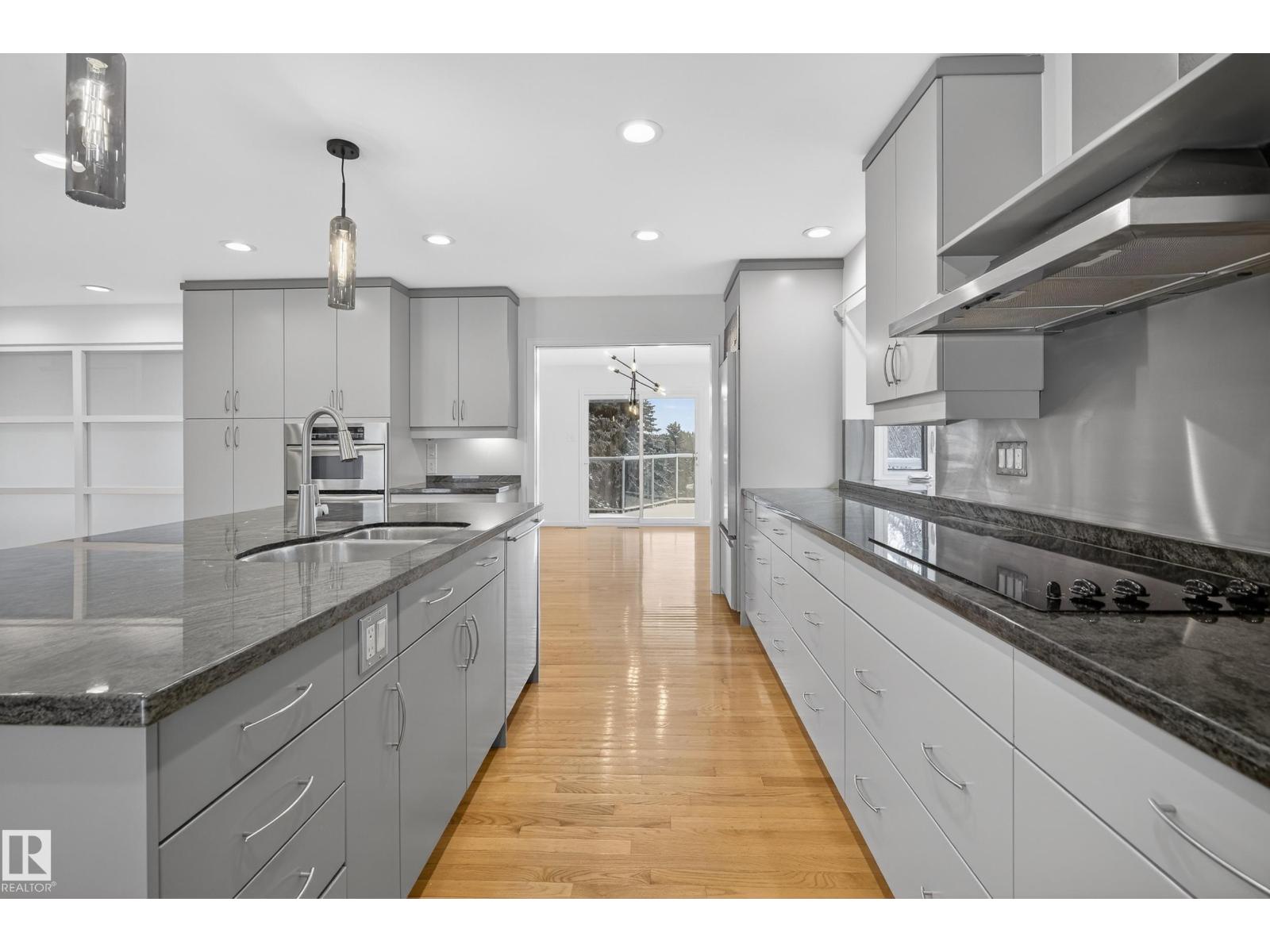 7814 BUENA VISTA RD NW, Edmonton