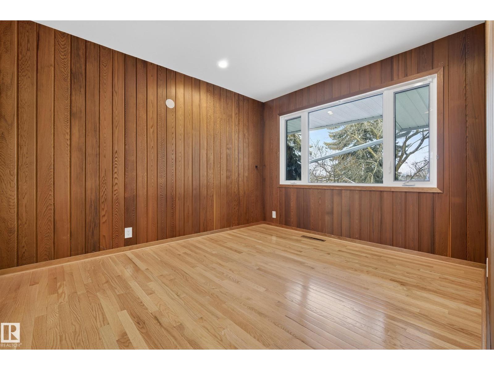 7814 BUENA VISTA RD NW, Edmonton